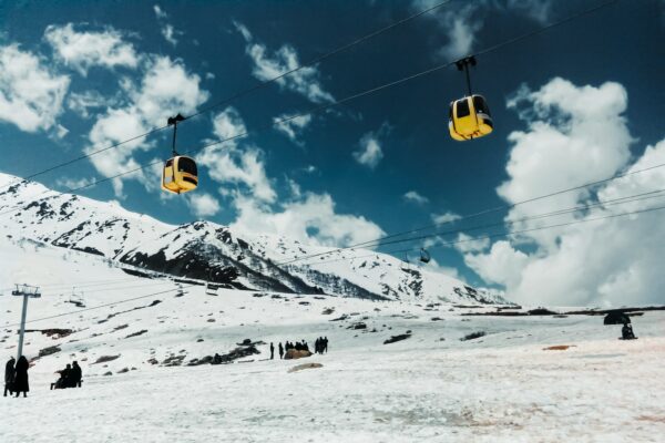 Day 2 : Srinagar | Gulmarg | Srinagar (56 kms)